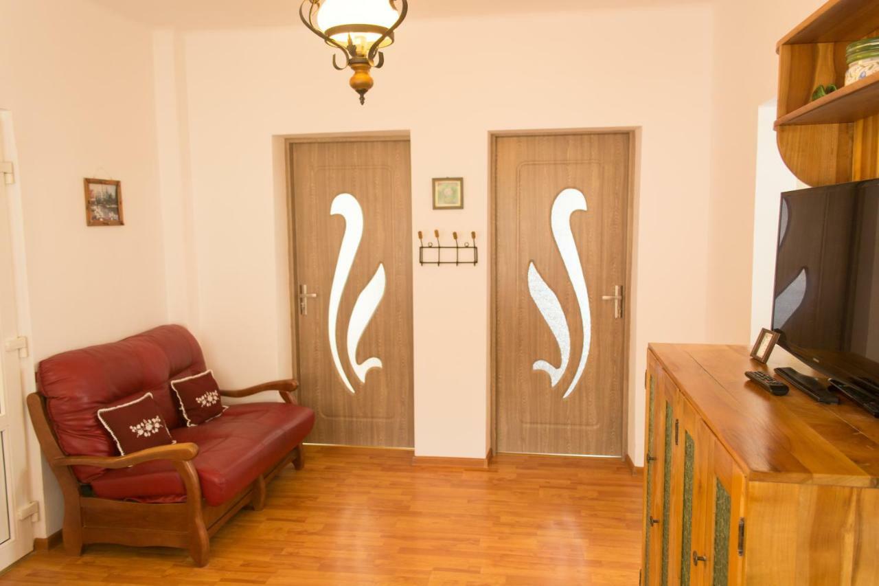Casa Kelemen Apartment Совата Екстериор снимка